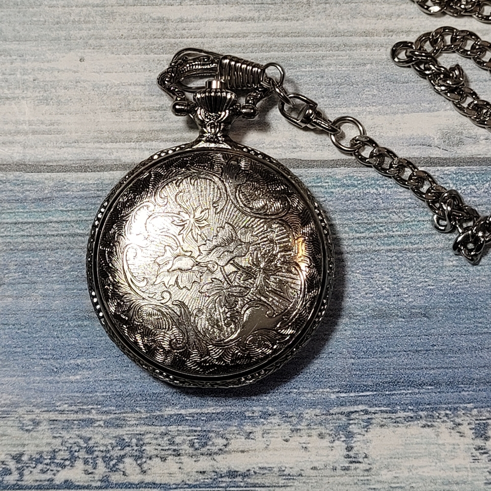 Madison QUARTZ Watch pocket with chain - Picture 2 of 7